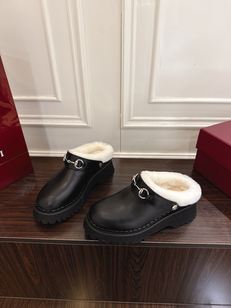 Gvc*1 slippers